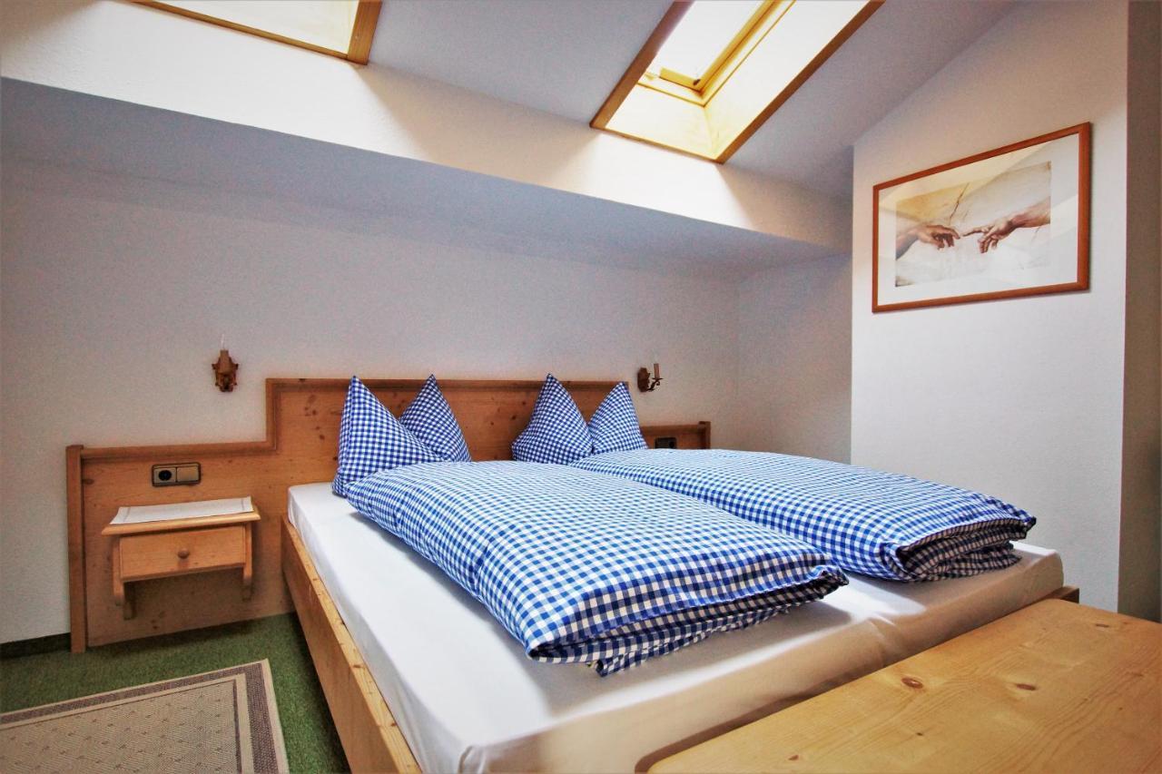 Ferienhaus Waldwinkl Hotel Grainau Szoba fotó