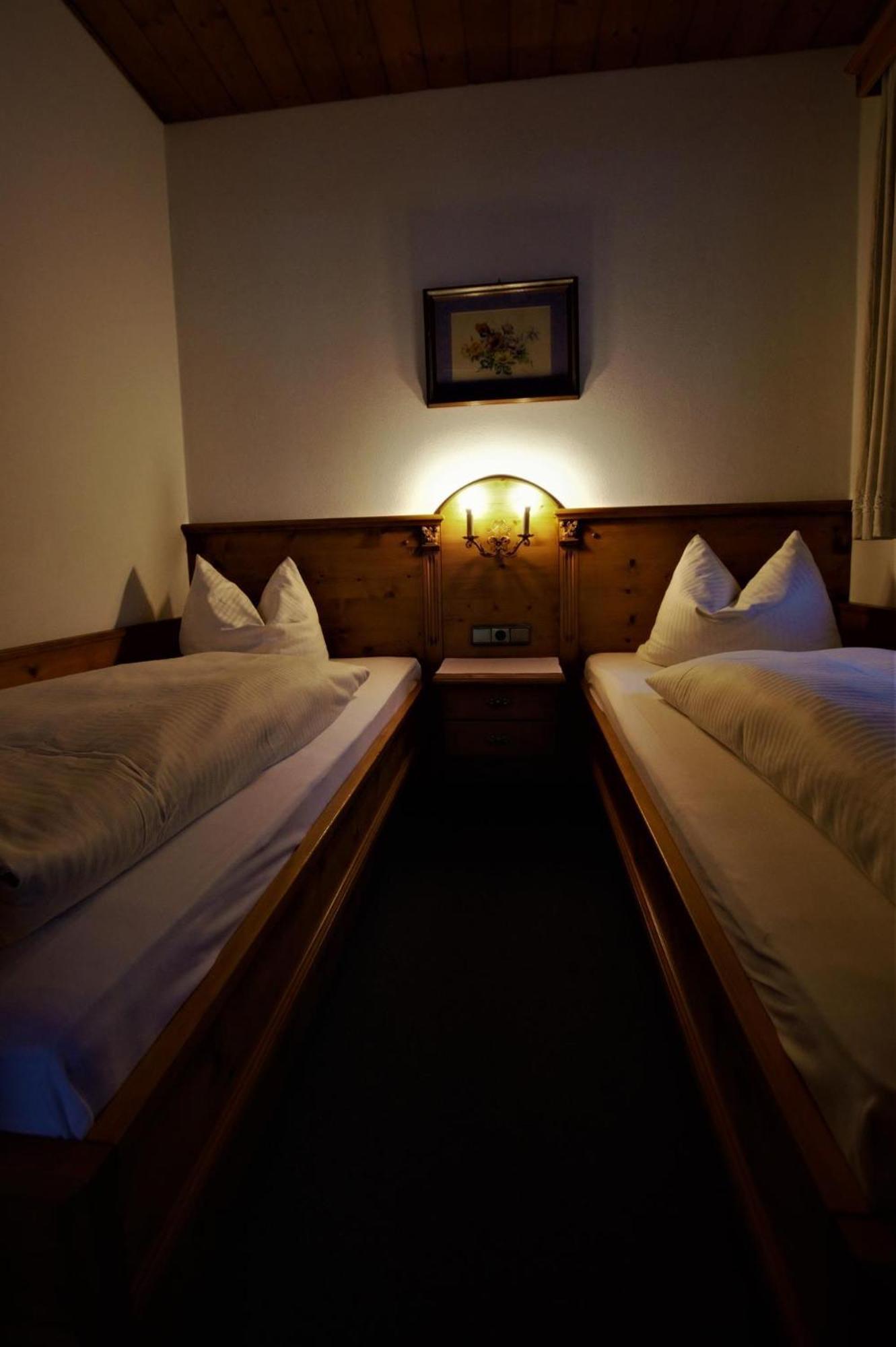 Ferienhaus Waldwinkl Hotel Grainau Szoba fotó