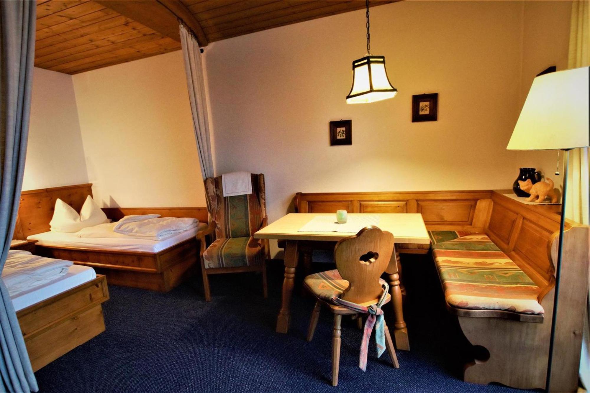 Ferienhaus Waldwinkl Hotel Grainau Szoba fotó